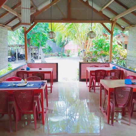 Kuta Garden Homestay Exteriör bild